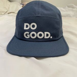 Cotopaxi ‘Do Good’ flat rim, five panel, ocean blue hat